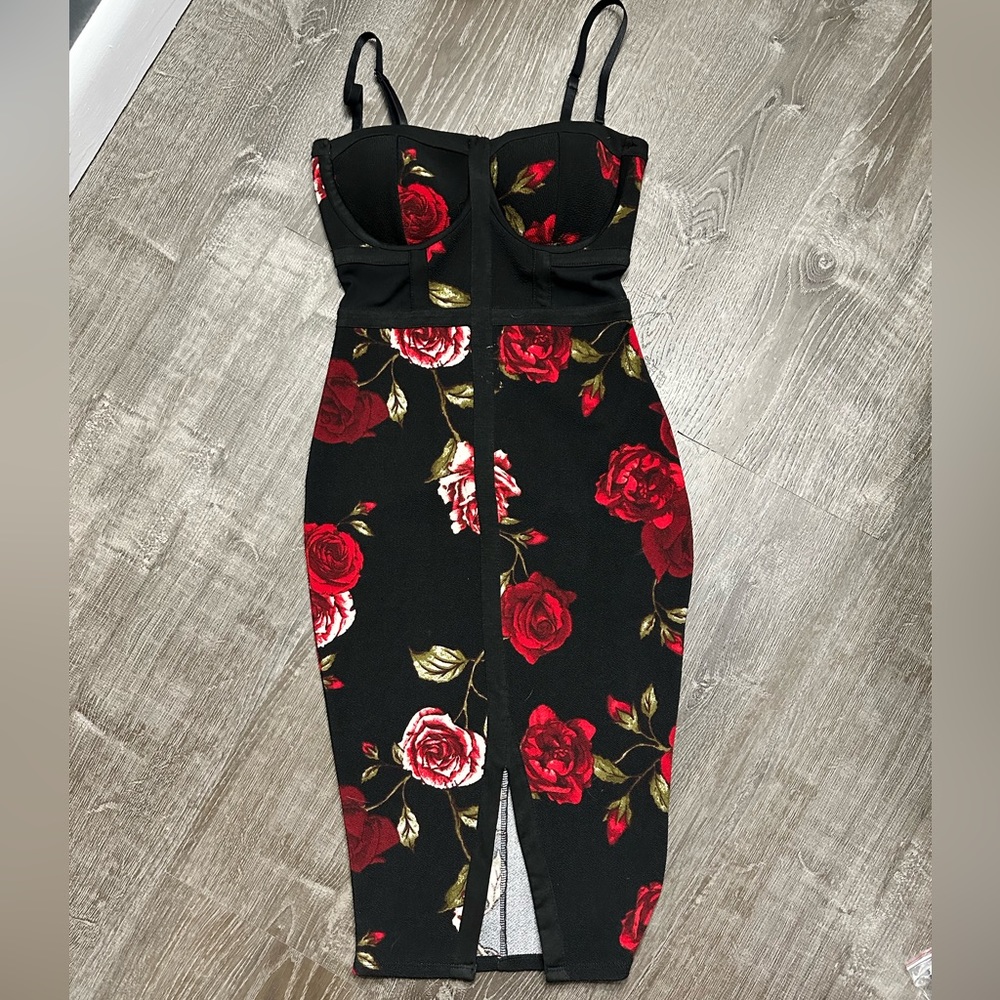 Material Girl‎ dress